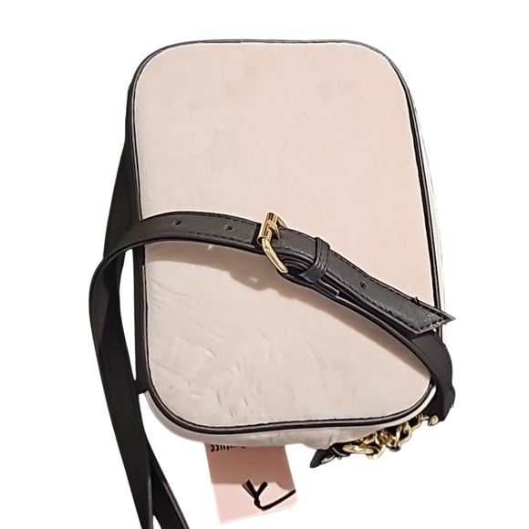 Juicy Couture Heritage Crossbody Purse - Picture 10 of 11